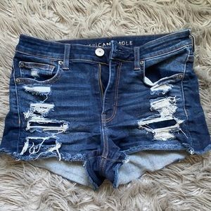 American Eagle size 6 short shorts
